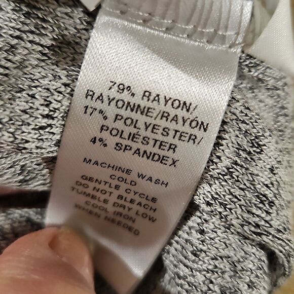 Lou & Gray Gray Wrap Dress - Picture 5 of 5